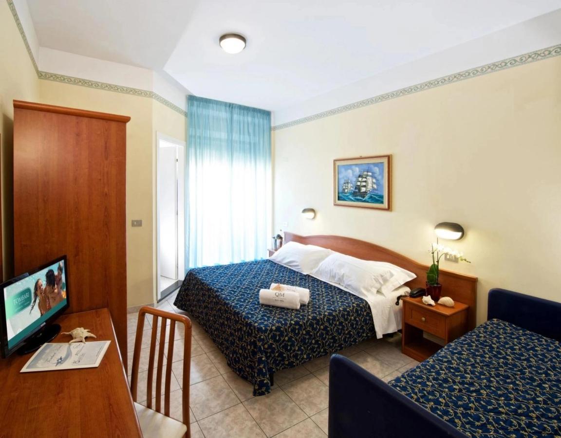 Hotel Queen Mary กัตตอลิกา ภายนอก รูปภาพ